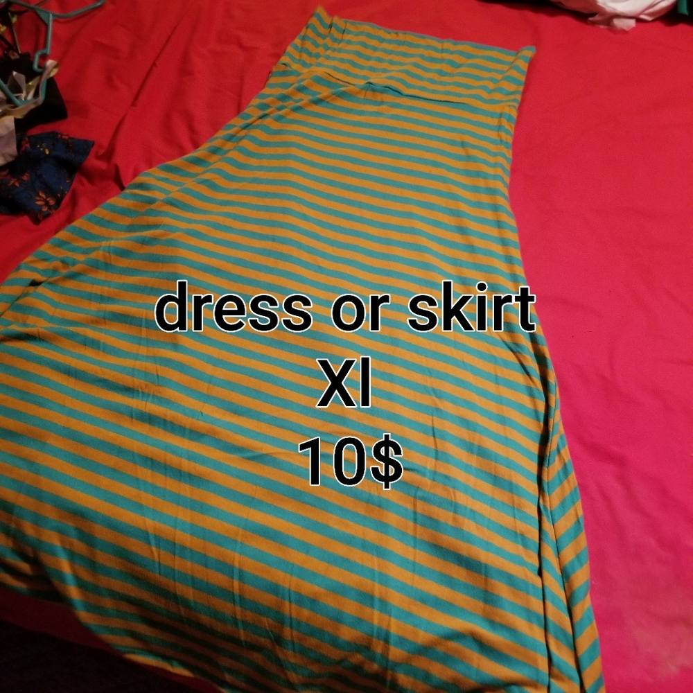 Dress/ skirt